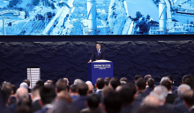 Bakan Bayraktar, Özbekistan’daki sürdürülebilir enerji programına katıldı