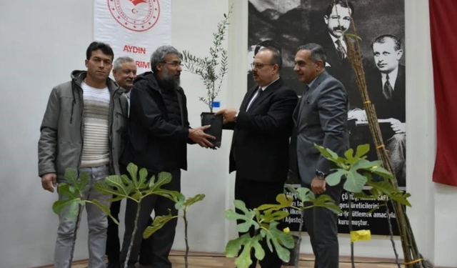 Aydın’da üreticilere 74 bin fidanlık dev destek