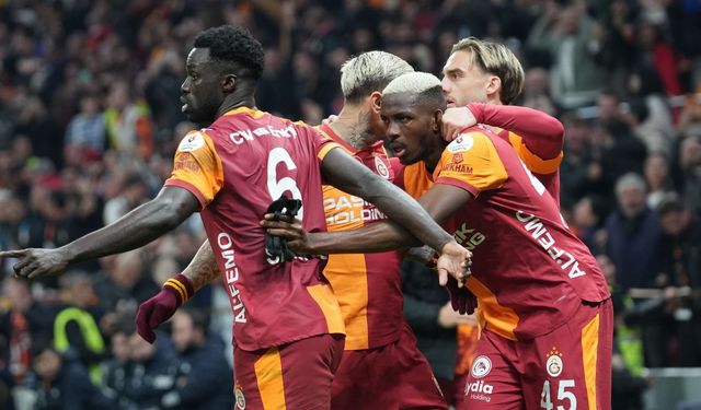 Galatasaray Samsunspor karşısında serisini 9 maça çıkardı
