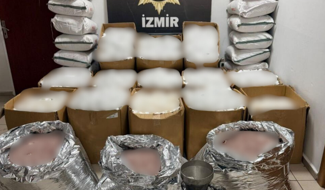 İzmir polisi torbacılara geçit vermedi: 2,3 milyon hap ele geçirildi