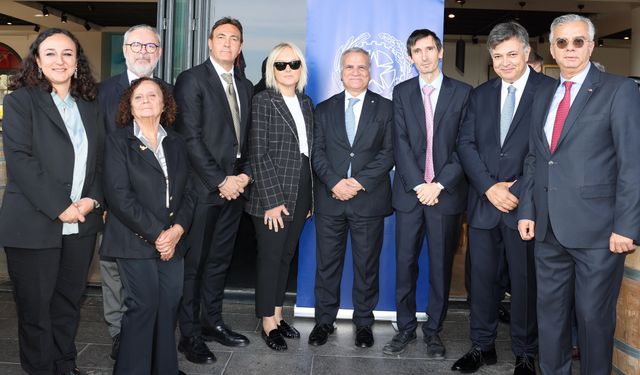 İtalya’nın Ankara Büyükelçisi Marrapodi’den İzmir’de duygusal veda