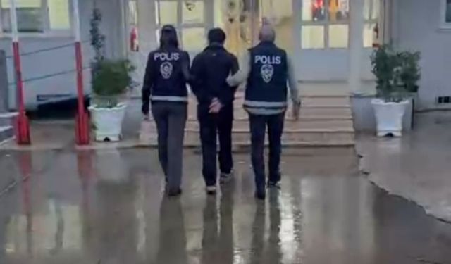 İzban durağında yakalanan şüphelinin 13 yıl kesinleşmiş cezası çıktı