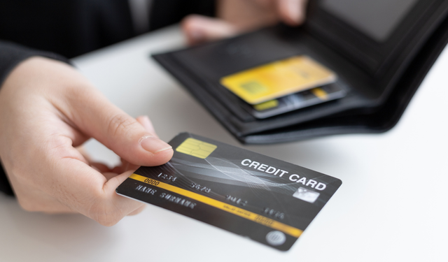 TCMB düğmeye bastı: Faizler düştü, borç limitleri yükseldi