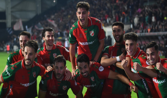 Karşıyaka ile Eskişehirspor zirve için karşılaşacak