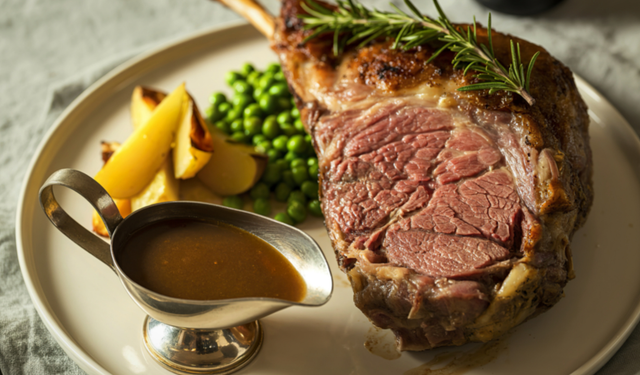 Çalışma ve Sosyal Güvenlik Bakanının verdiği yemek 98 bin TL tuttu