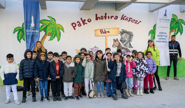 İzmir Büyükşehir Belediyesi, çocuklara hayvan sevgisi kazandırıyor