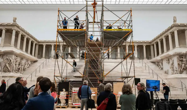 Berlin'deki Bergama Müzesi'nde yenileme çalışmaları sürüyor