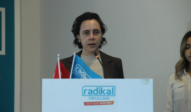 İzmir’de lise öğrencileri psikoloji zirvesinde buluştu