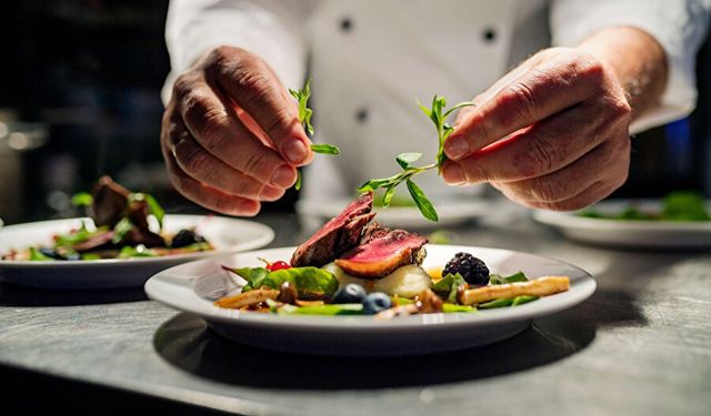 İzmir, 2026 Michelin seçkisinde tarihi bir başarıya imza attı