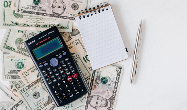 Türkiye’de sahte dolar alarmı: Gerçek dolar nasıl fark edilir?