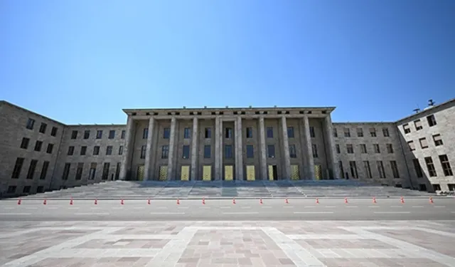 TBMM Meclis Lokantasında stajyere istismar iddiasında bir kişi tutuklandı