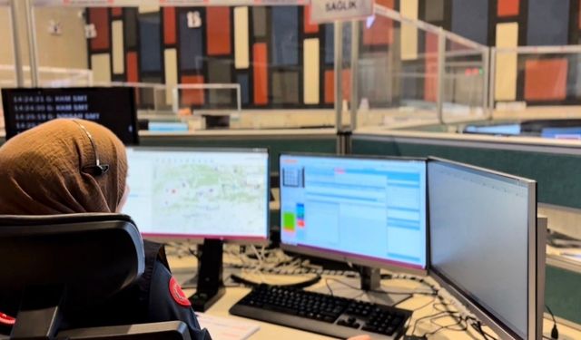 Telefondan verilen talimat 1 aylık bebeğin hayatını kurtardı