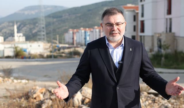 AK Partili Saygılı'dan Tugay’a kredi yanıtı: Temelini attığınız projenin kredisini İzmir’e özel sağlayan biziz