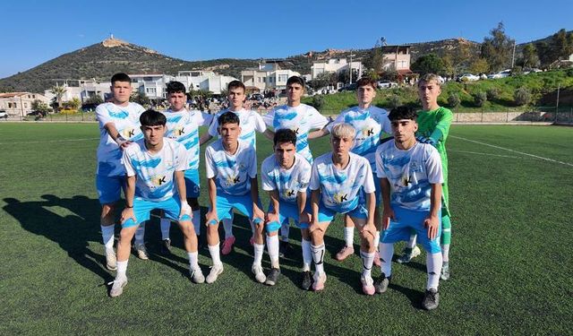 U18 Foça derbisinde zafer Yenifoçaspor’un: Rövanşı aldılar!