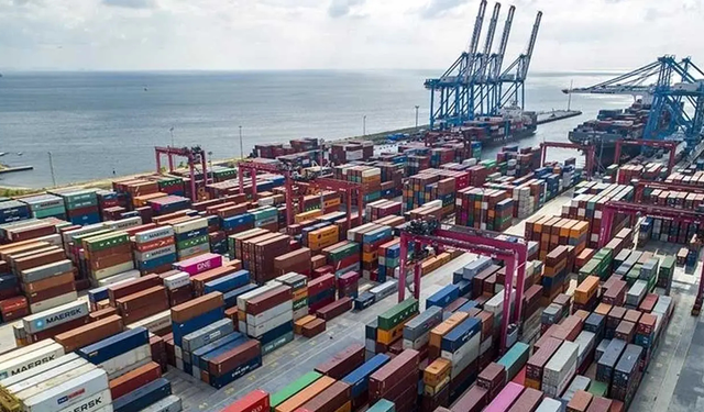 İhracatta 2025 başarısı: 33 il milyar dolarlık eşiği geçti