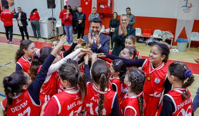 Bayraklı’da sömestir tatili sporla renklendi