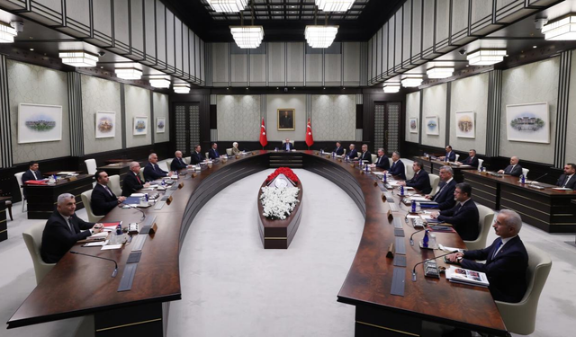 2026'nın ilk kabine toplantısı başladı: Hangi konular görüşülecek?