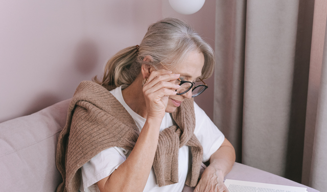 Erken yaşta saç beyazlamasına dikkat: Nedenleri sandığınızdan farklı olabilir