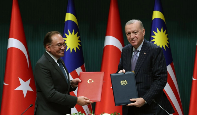 Türkiye ile Malezya arasında 7 alanda anlaşma imzalandı