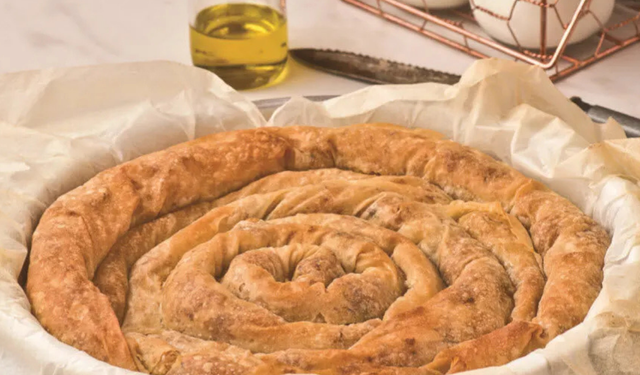 İzmir’in saklı lezzeti: Kiraz usulü nohutlu börek