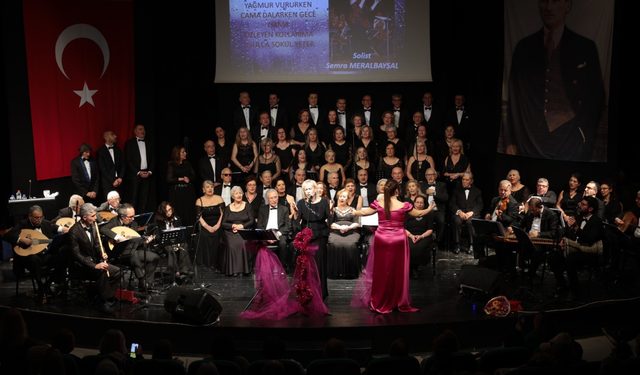 Konak’ta Sevgililer Günü’ne özel müzik şöleni