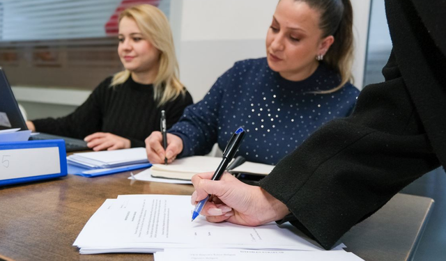 Menemenli gençlere YKS desteğine devam