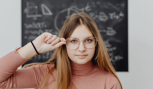 Z kuşağının IQ trendinde tersine dönüş: Yeni nesil, ebeveynlerinden daha düşük skorlar elde ediyor