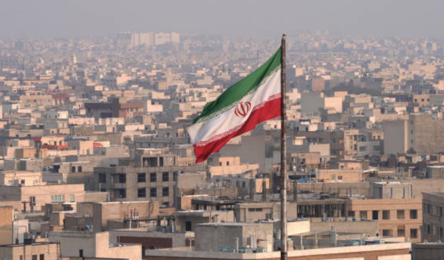 İran’dan stratejik hamle: Hürmüz Boğazı güvenlik gerekçesiyle birkaç saat kapatılacak