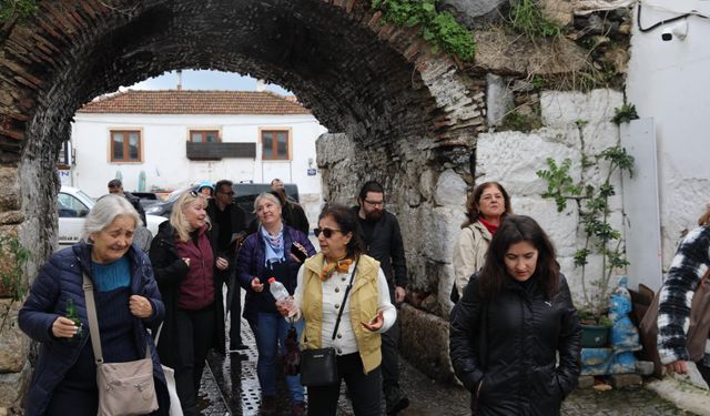 İzmirli rehberlere Seferihisar’da İon rotası ve kültür rotaları eğitimi