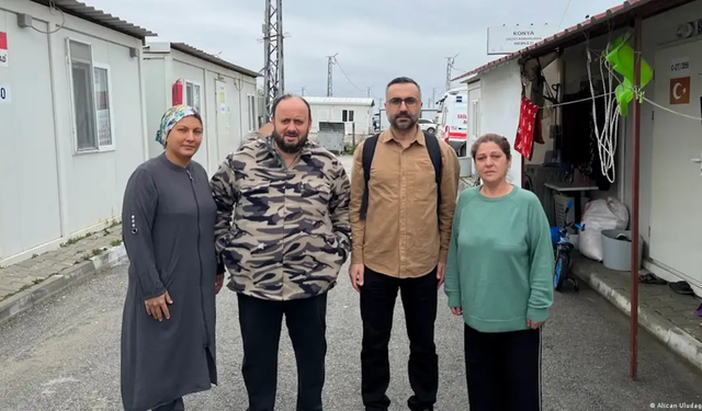 Hatay’da üç yıl sonra hayat hâlâ normale dönmedi: Depremzedeler, çamur ve inşaat arasında yaşam mücadelesi veriyor