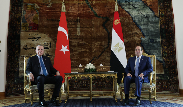 Cumhurbaşkanı Erdoğan Mısır Cumhurbaşkanı Sisi ile görüştü