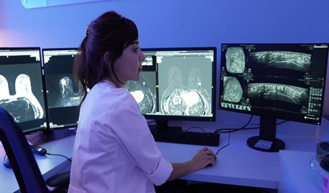 Uzmanı açıkladı: Otomatik Meme Ultrasonu, kanserde erken tanı oranlarını artırıyor