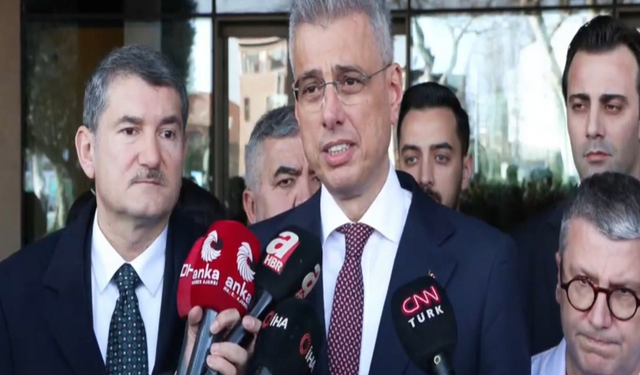 Sağlık Bakanı Memişoğlu: "Maalesef İlber Ortaylı Hocamızı kaybettik, Türkiye'nin çok büyük bir değerini kaybettik"