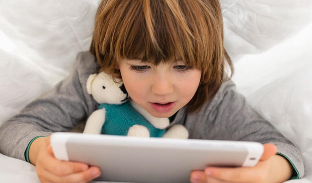 Dijital çağ çocuk sağlığını tehdit ediyor