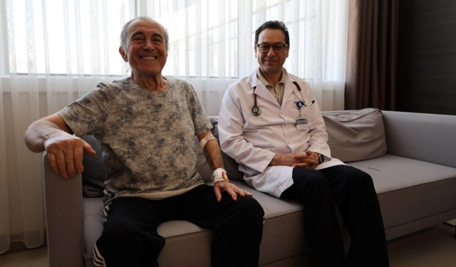 İzmir'de böbrek nakilli 76 yaşındaki hasta, kolanjioskopi ile sağlığına kavuştu