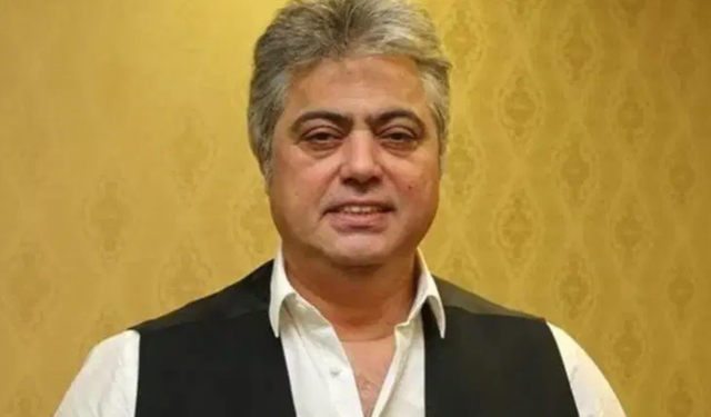 Ünlü şarkıcı Cengiz Kurtoğlu hastaneye kaldırıldı