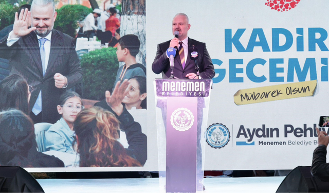 Menemen’de Kadir Gecesi’ne özel 15 bin kişilik iftar programı düzenlendi