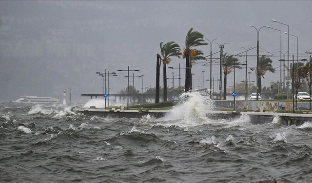 Meteoroloji’den İzmir’e kuvvetli yağış uyarısı: Bu 3 ilçeye dikkat!