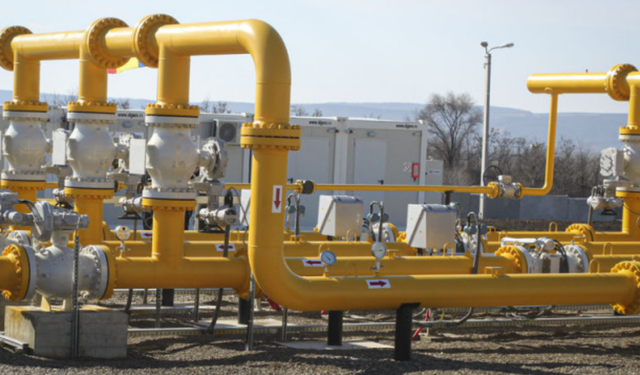 İran Türkiye’ye gaz akışını kesti