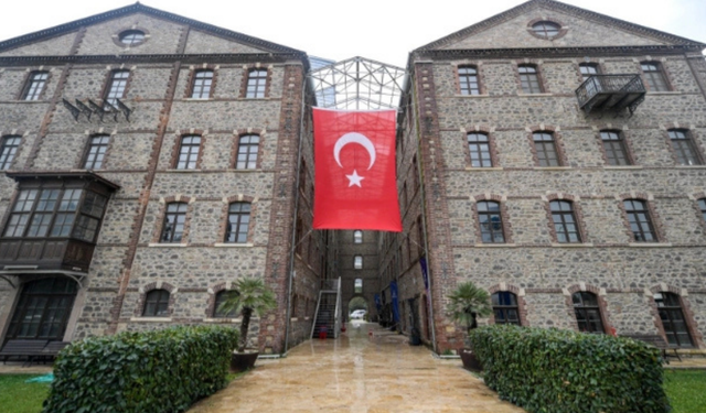 Başkan Tugay’dan Meslek Fabrikası mesajı: Resmi yazı yok, takipteyiz