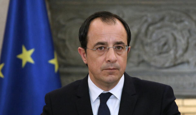 Kıbrıs Cumhurbaşkanı Hristodulidis: İngiliz üsleri sömürge geçmişinin sonucu