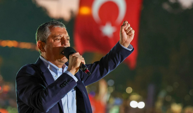 CHP Genel Başkanı Özel'den değişim sürecine İzmir örneği