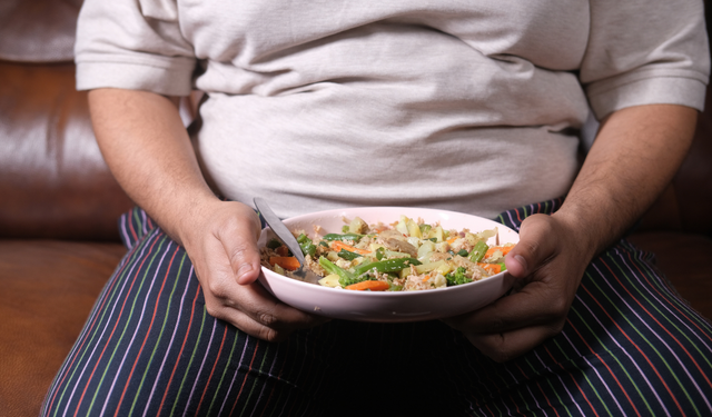 Sağlık Bakanlığı’ndan 10 milyon kişiye obezite SMS’i