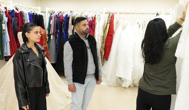 Bayraklı’dan anlamlı destek: Gelinlik ve damatlık evi projesiyle çiftlerin yanında