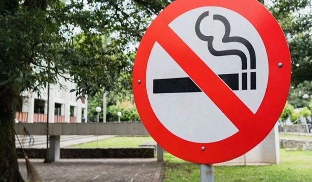 İngiltere’den tarihi adım: 2009 sonrası doğanlara ömür boyu sigara yasağı geliyor