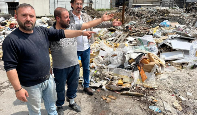 Buca’da sanayi bölgesi çöplüğe döndü: Esnaf isyan etti