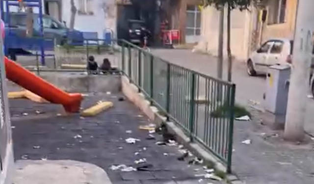 Bornova'da çocuk parkındaki kirlilik tepki çekti