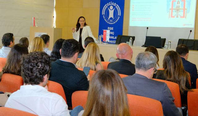 EGİAD’dan CEO’lara yapay zekâ rehberi: Gelecek tasarımında yeni eşik