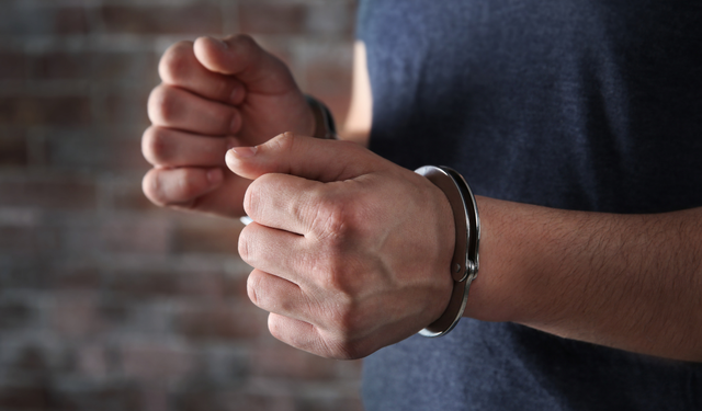 Kazalı araçları sıfır gibi satmışlar: İzmir dahil 13 ilde dev operasyon