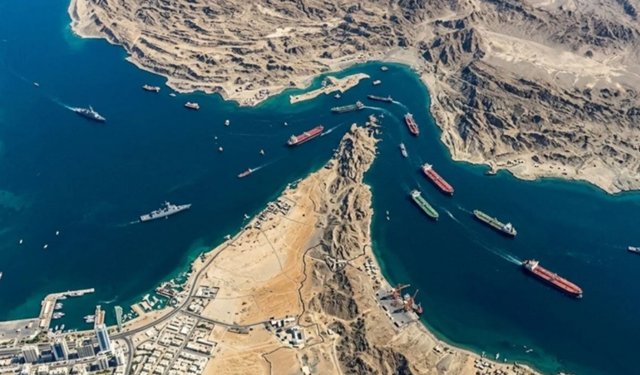 İran: Düşmanla bağlantılı gemilerin Hürmüz Boğazı’ndan geçişine izin verilmeyecek